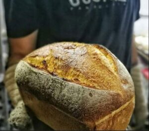 Hogaza de masa madre con dátil y nuez (550 grs.)